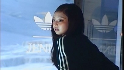 Adidas original by JENNIE新图jennie阿迪达斯联名?