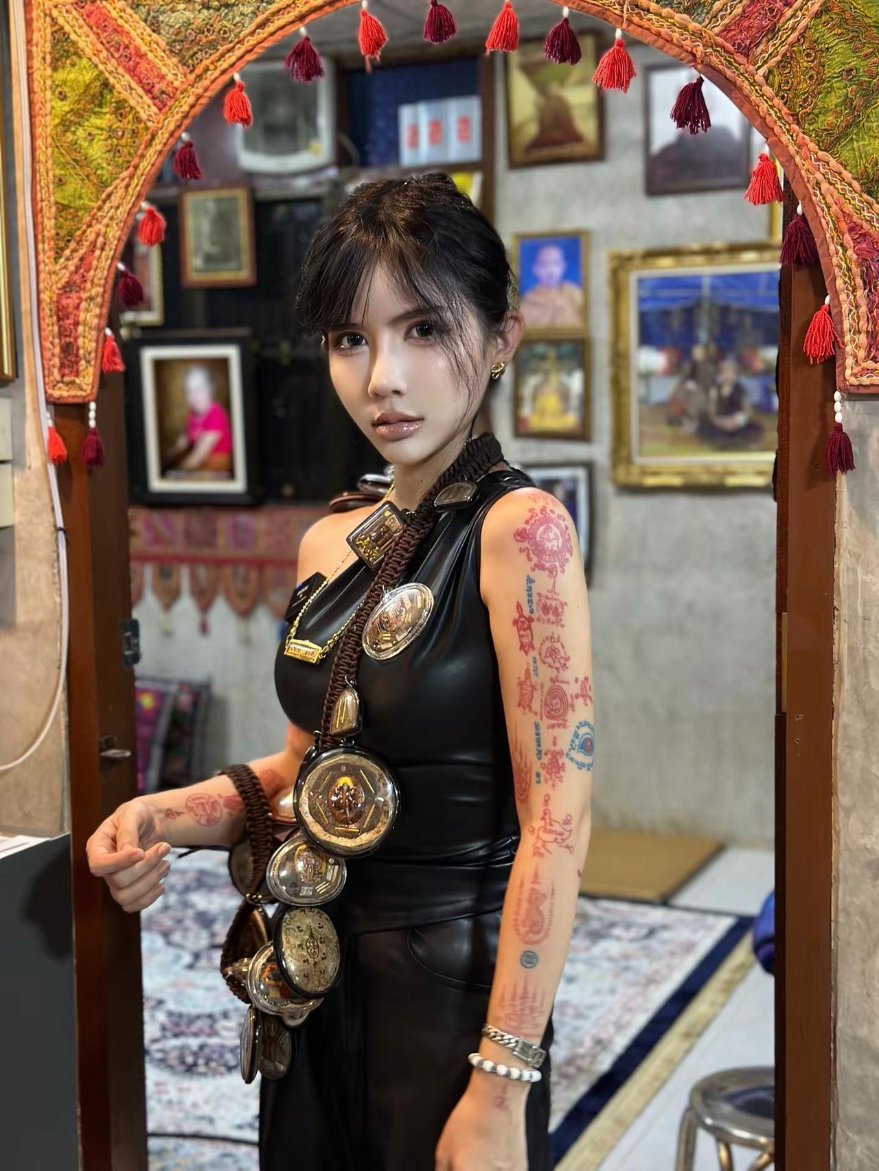 苦时出卖朋友，难时算计他人，穷时坑蒙拐骗，富时目中无人。细品人生 真心一文不值 