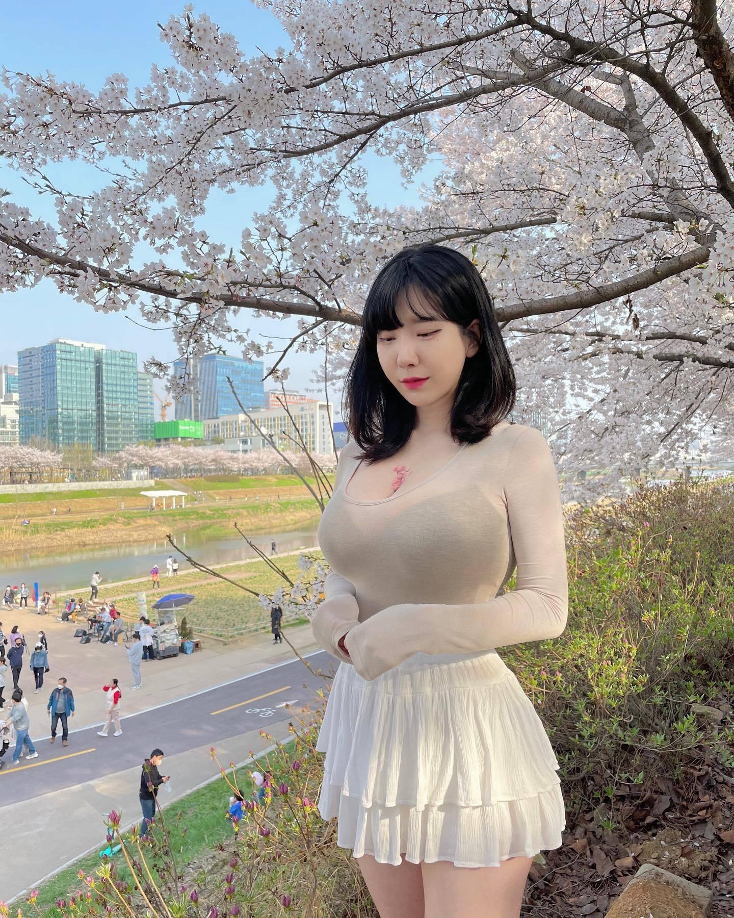 春天来了，万物复苏 ​​​