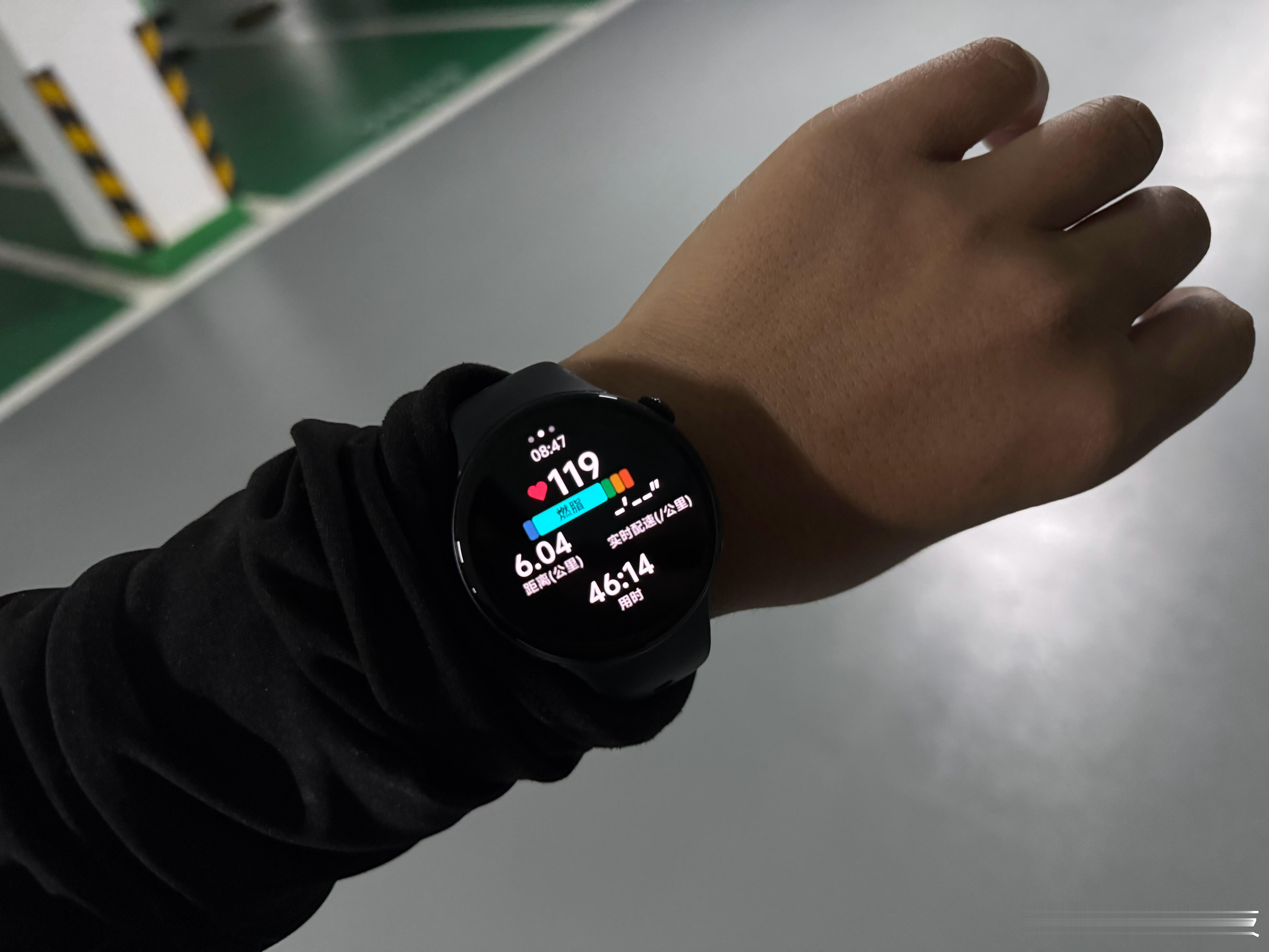 我有点想自己买台3D打印机，试试打印苹果手表…… 