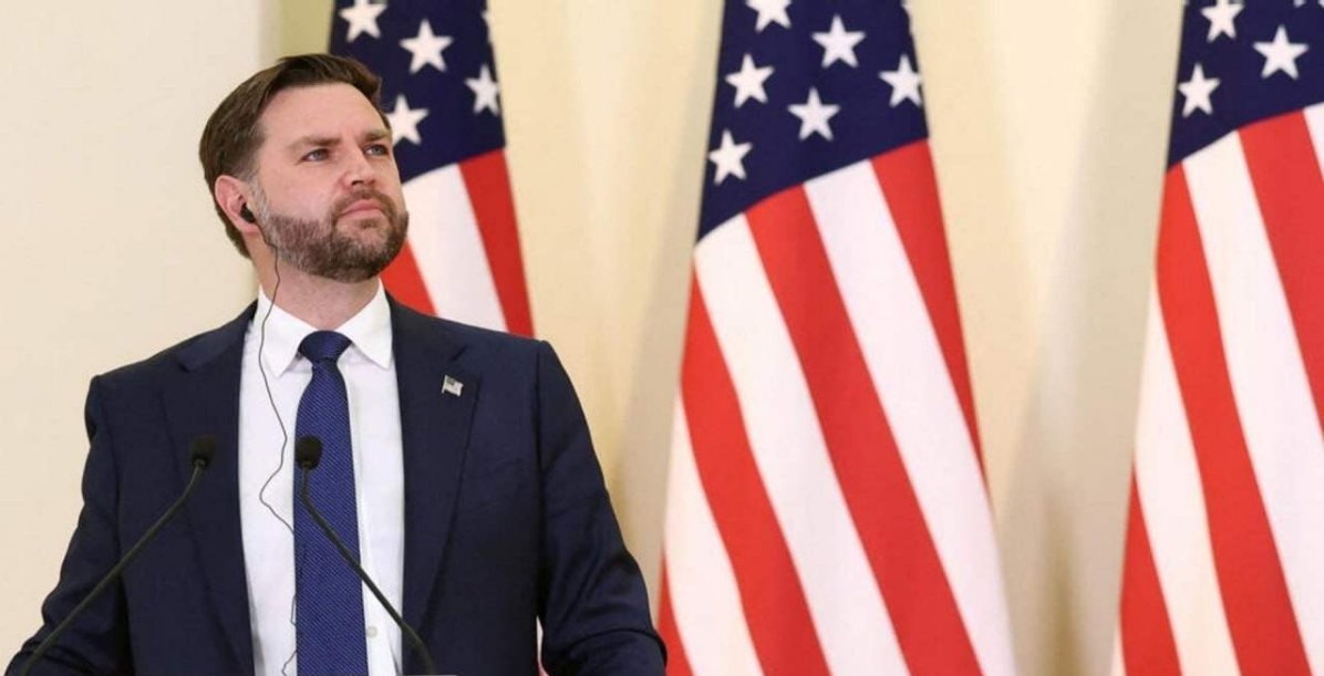 美国副总统万斯反对跟伊朗开战，结果被排挤出了特朗普的权力圈！美伊以冲突