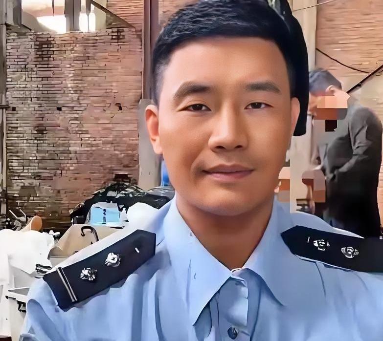 嘎子哥，真的“嘎了”！
这一次，嘎子哥真的把自己弄“嘎”了！作为公众人物，他身穿
