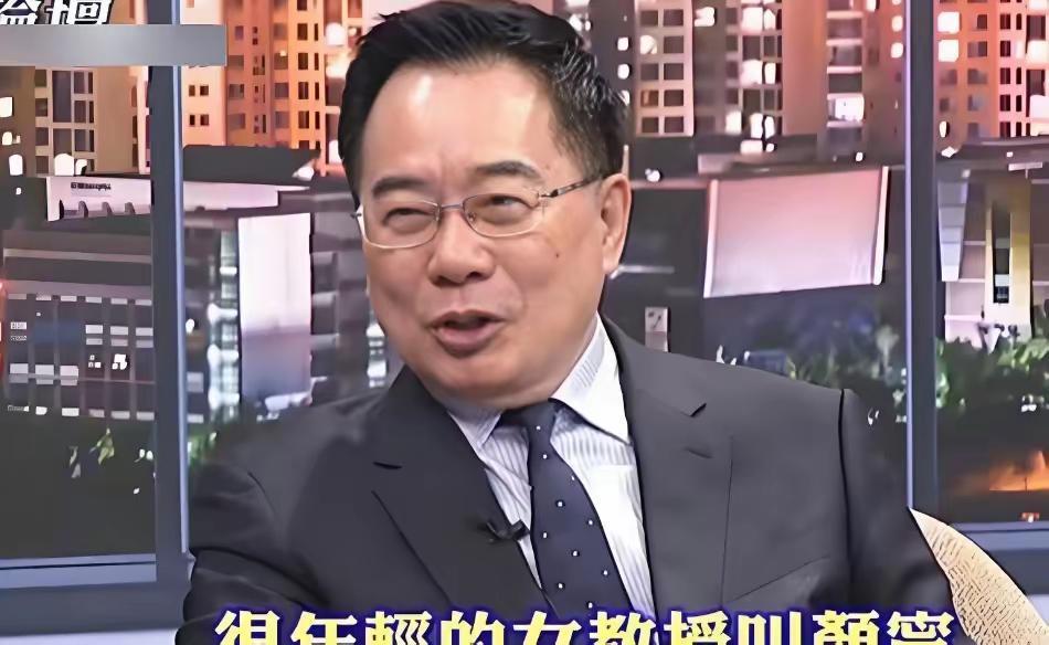 特朗普在回程的飞机上，向记者公布了此次会谈情况，其中提到根本就没有提及台湾问题。