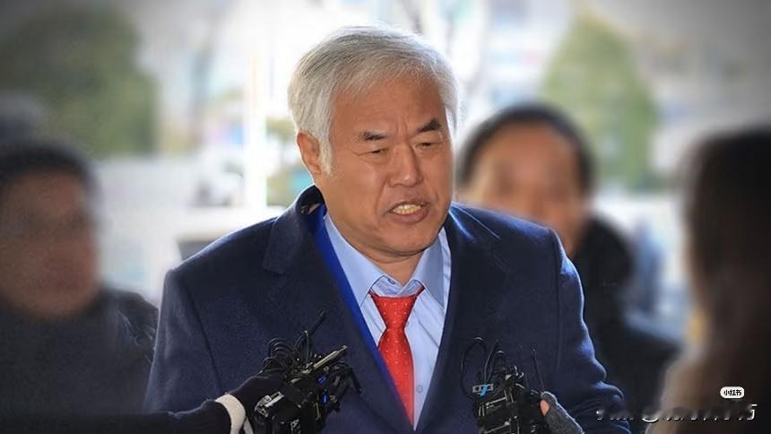 【韩国极右翼反华代表性人物、自由统一党创始人、第一爱心教会牧师、涉嫌法院暴动幕后