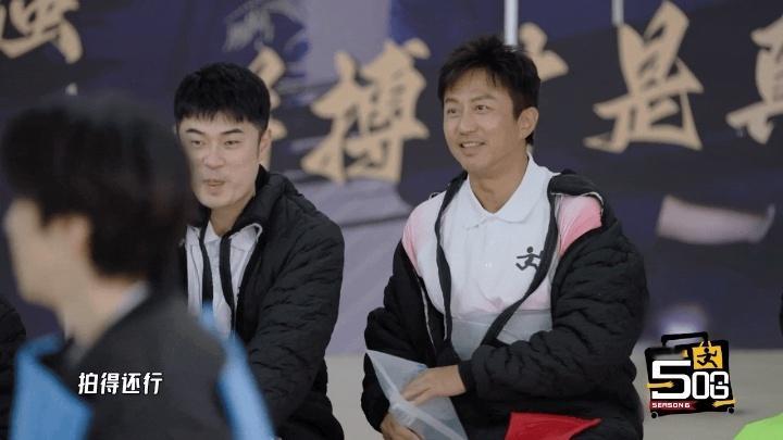 邓超用等等小花压力鹿晗邓超跟鹿晗说的话高瀚宇听进去了哈哈哈哈哈 邓超跟鹿晗说：我