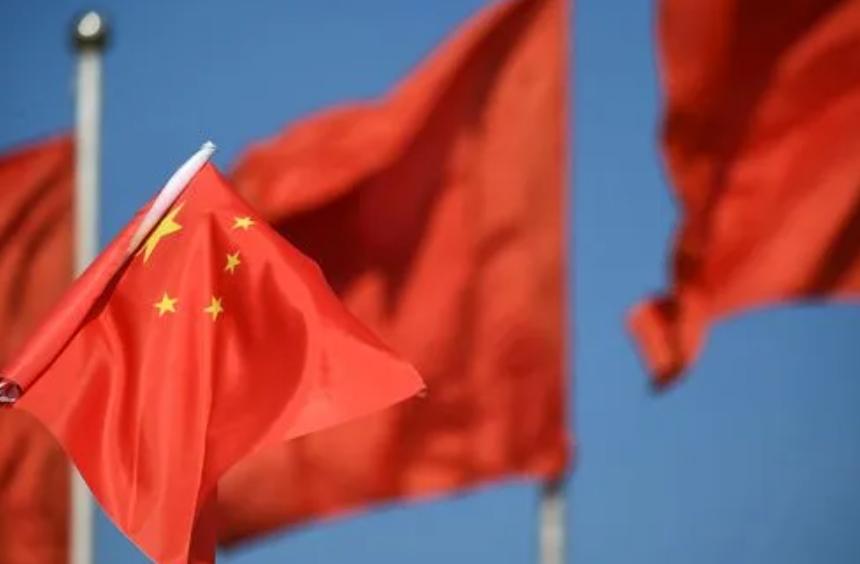 国庆长假还有最后一天，国内外财经领域有6个万万没想到。

1.在A股休市的几天里