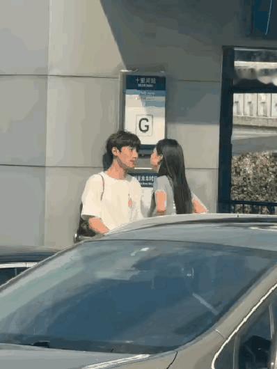 看图！家长们坐不住了
这要是我儿子，回家就要被踹死
看看，这是谁家的儿子，又是谁