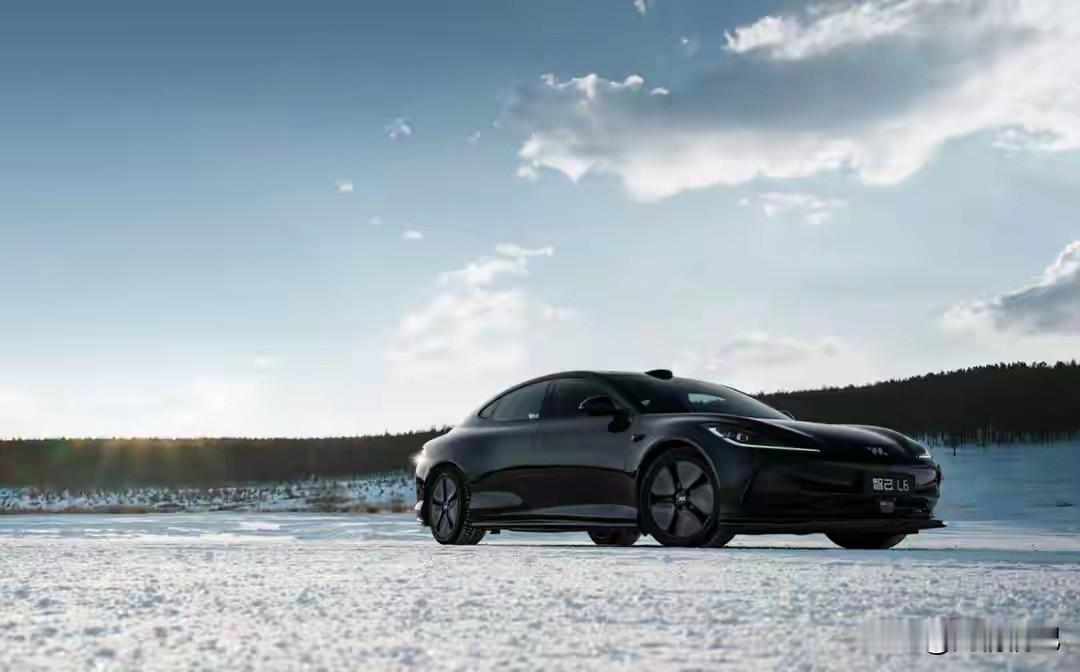 这就是家用车绕不开的现实！

电车30万：使用10年，电费1万，残值1.5万；