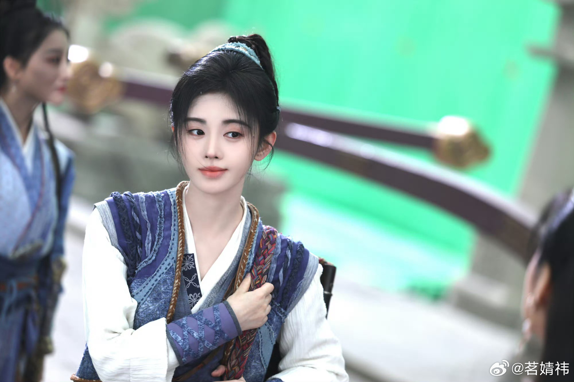 鞠婧祎来战jjy鞠婧祎阿黛jjy鞠婧祎“北纬的思念被季风吹远，相信只是时间问题，