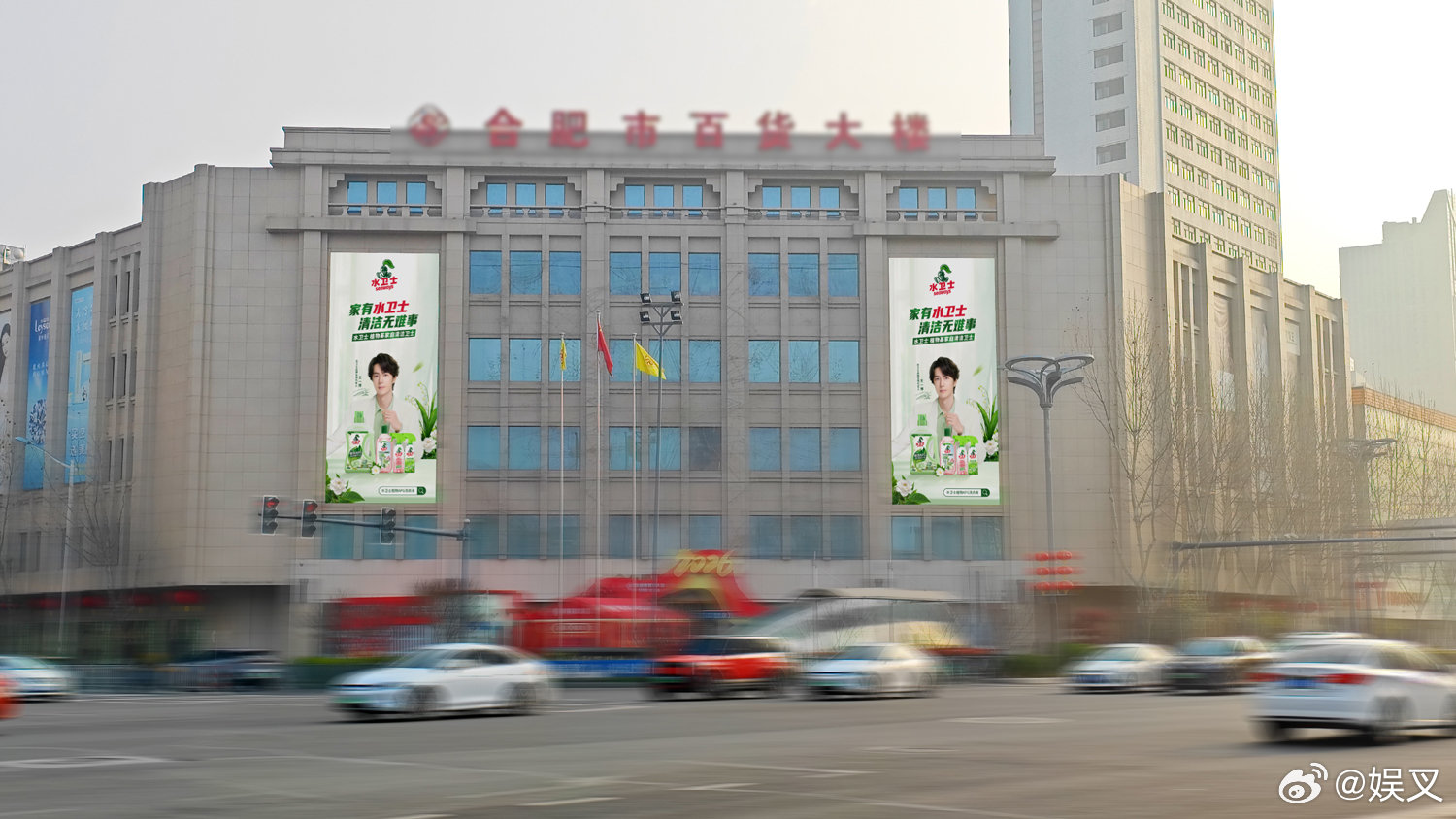 18城偶遇王一博 这种全城刷屏的感觉太棒了，品牌在18个城市同时发力，把王一博的