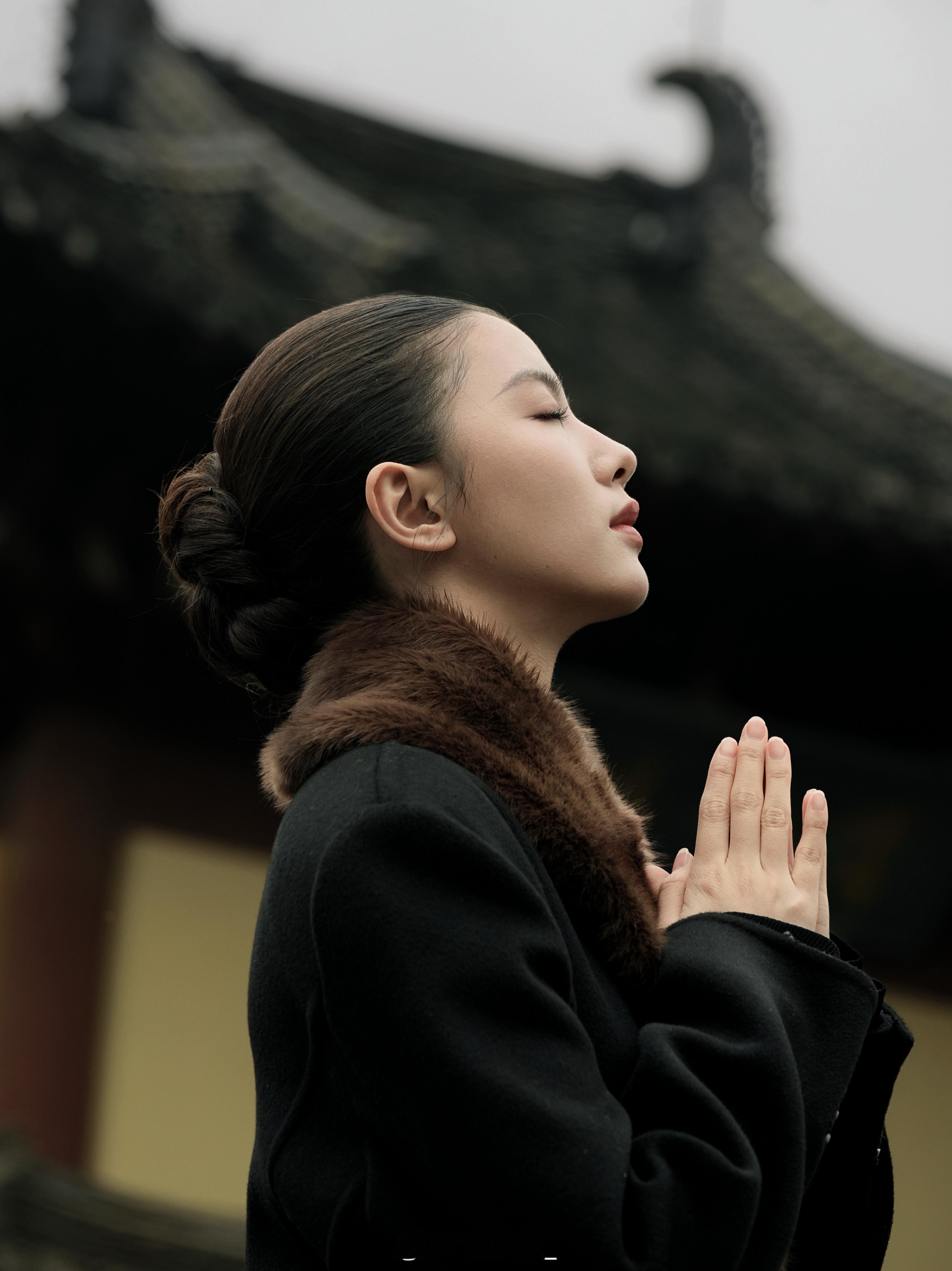 “来年春山昂首，我为自己筹谋” 