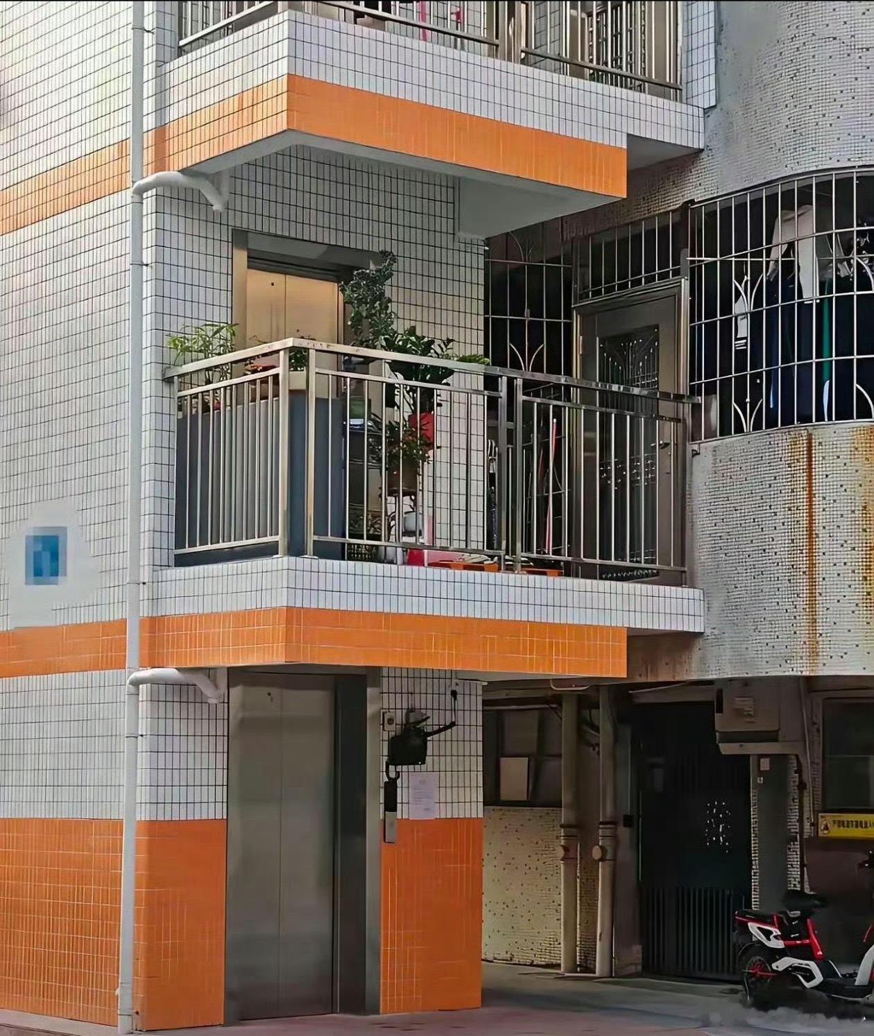 第一次见这种电梯，意义何在呢？ 