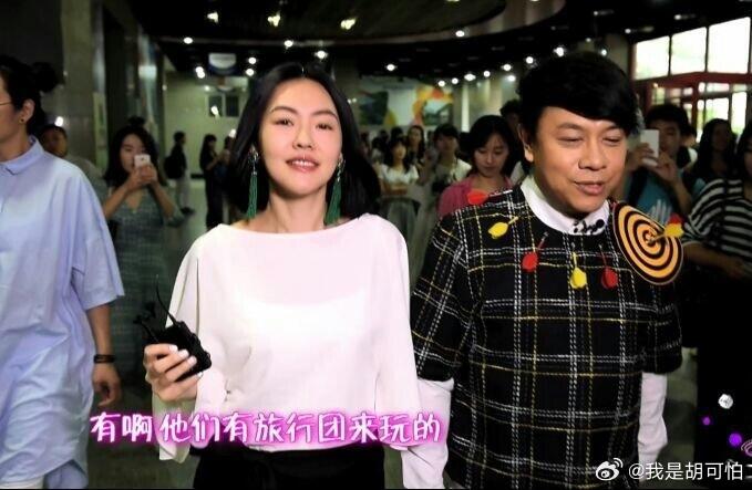 蔡康永太懂小S，直言金钟奖她最在意身材，本人当场爆笑承认。互损完立刻暖心夸美得动