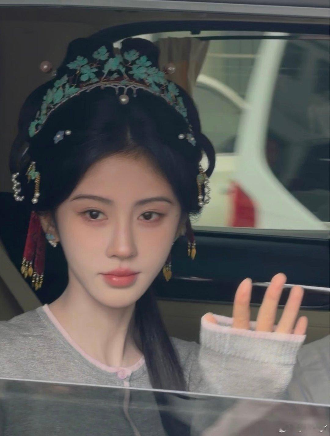 鞠婧祎  jjy鞠婧祎花间令 jjy鞠婧祎杨采薇“在某个不知名的角落许你岁岁平安