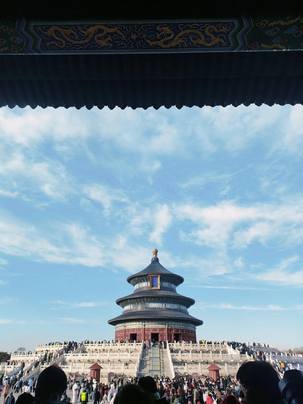 北京人挤人，都要预约。