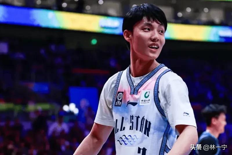 广东队的战术，再也给不了徐杰往日的舞台了！

3 月 15 日晚看完辽粤大战，再