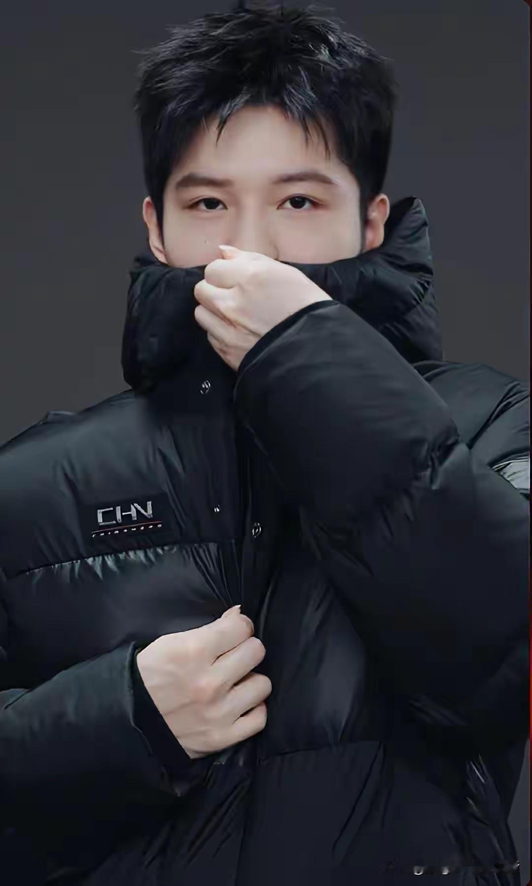 樊振东确实是个特殊的现役球员。

原来他不是第一次退出WTT的比赛。早在2022
