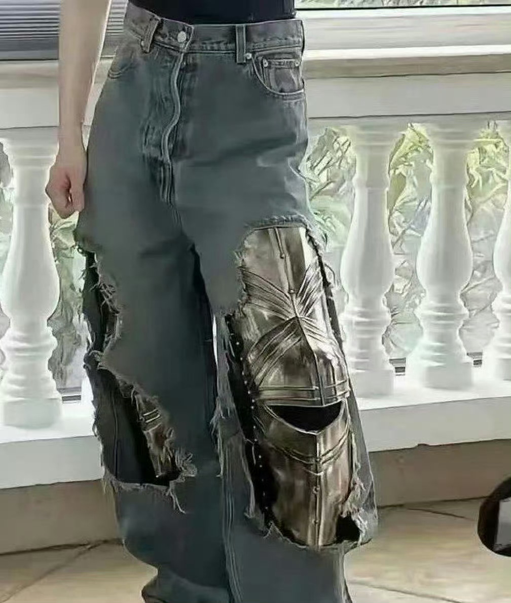 巴黎世家确实不骗穷人。 