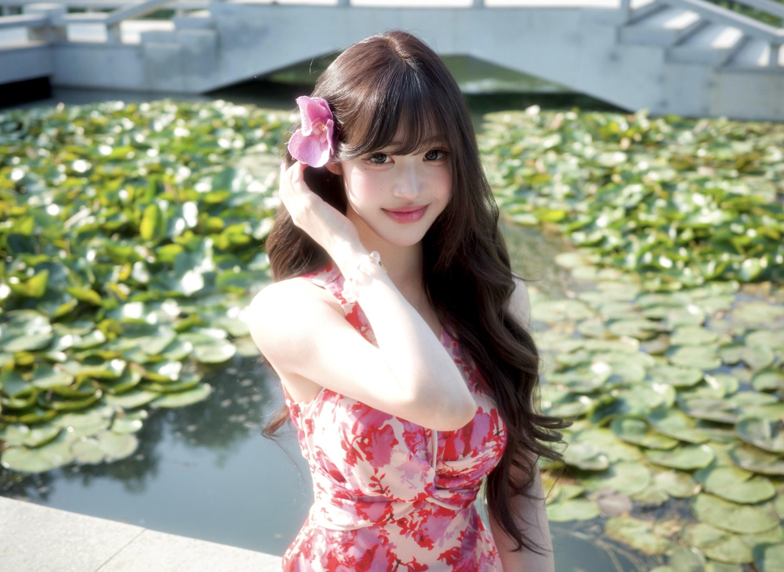 我很享受做女人。