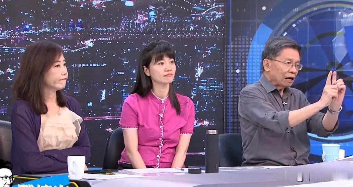 前立委沈富雄今晚（3日）在节目中表示：大家都讲无人机也是“护台神山”，无人机有这