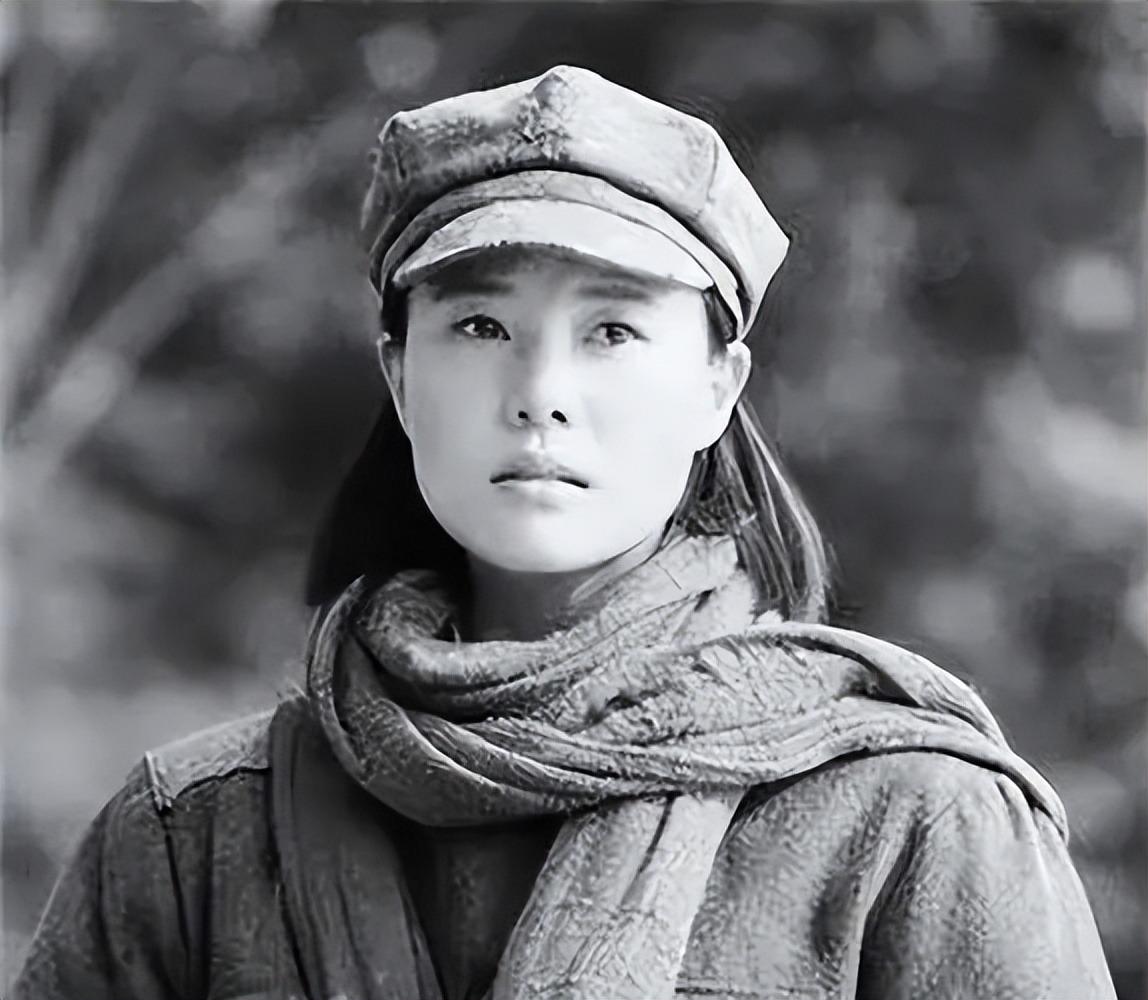 1950年，在甘肃，解放军抓到了一个女匪首，女匪首被俘时，神色淡然，随即语出惊人