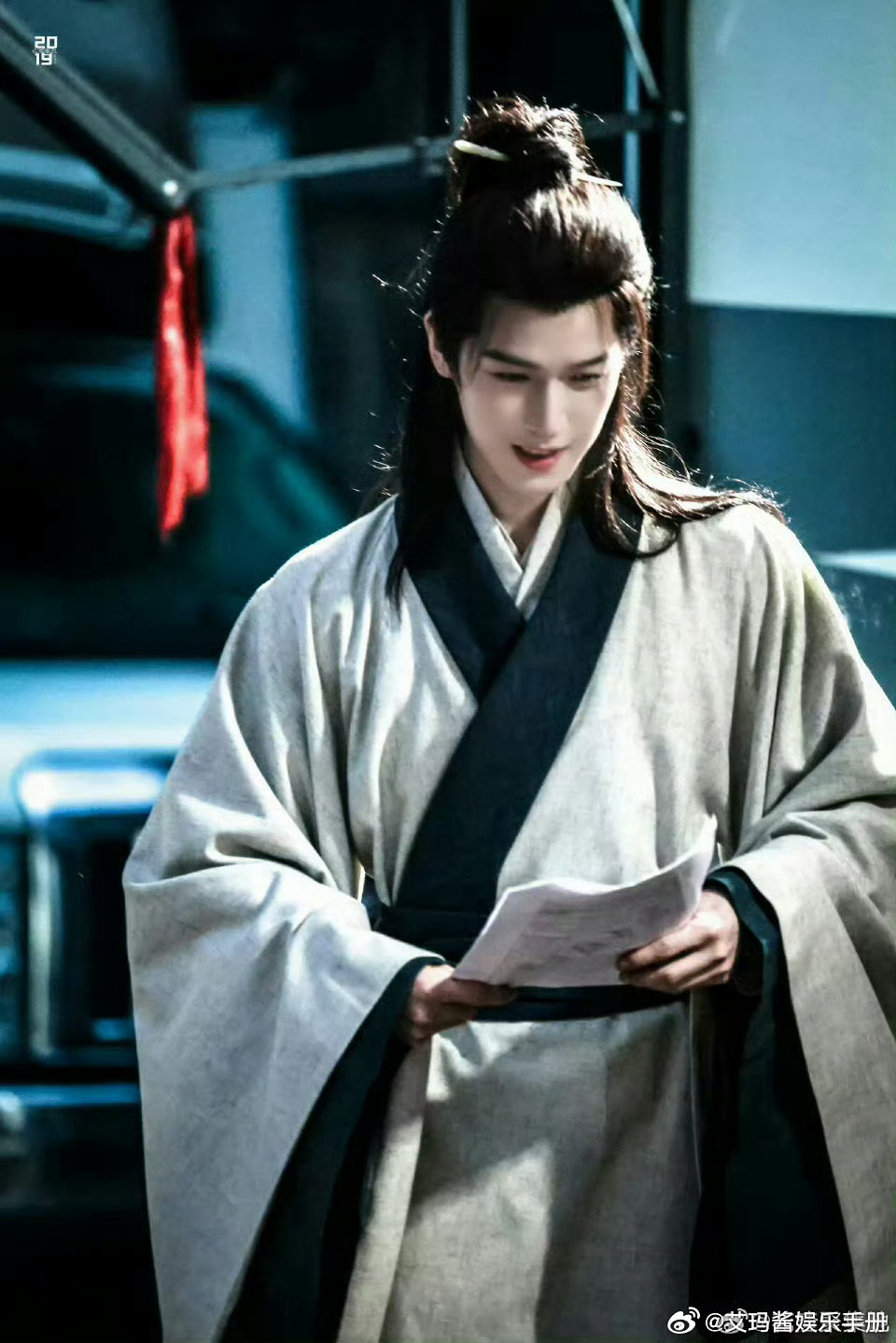 黄杨钿甜评论区好多李昀锐粉丝喊话让黄杨钿甜退出冰湖重生，你怎么看？ 