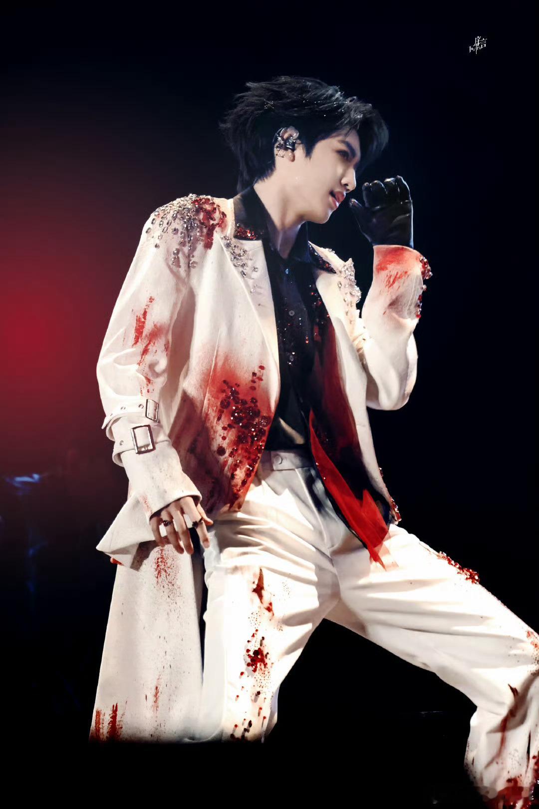 26号新音舞台𝐒𝐰𝐞𝐞𝐭 𝐕𝐞𝐧𝐨𝐦   张桂源好帅 长的真