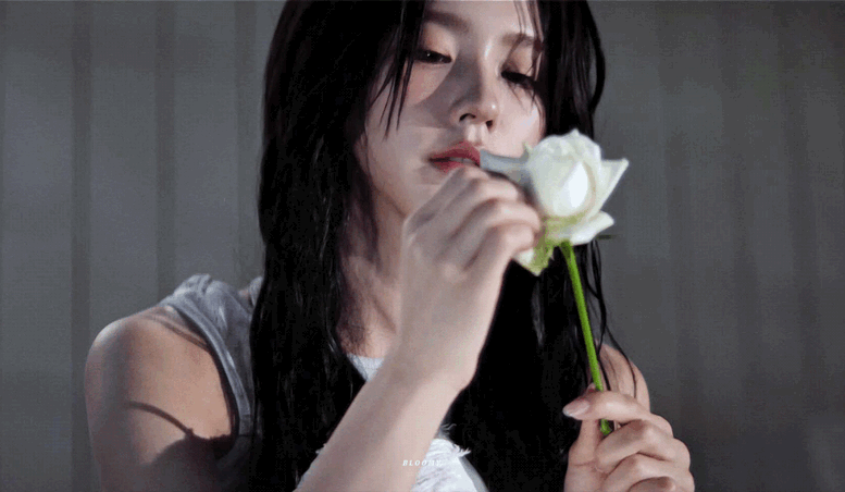 赵美延赵美延*一些超美的动图｜娃颜一｜MIYEON｜面姐｜唯一娃面 
