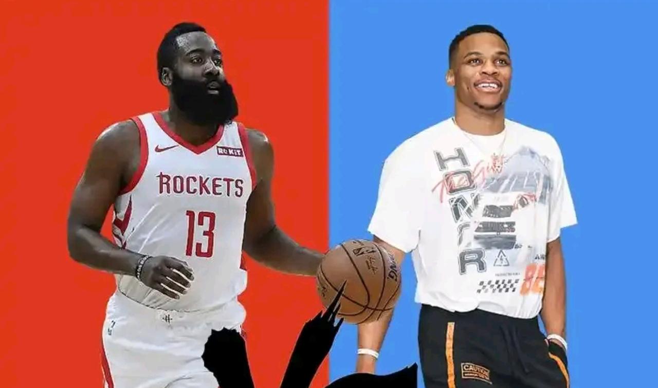 巅峰时期 哈登冲筐 三分 串联 更全面。少爷冲筐冲筐冲筐 到了生涯末期 哈登更稳