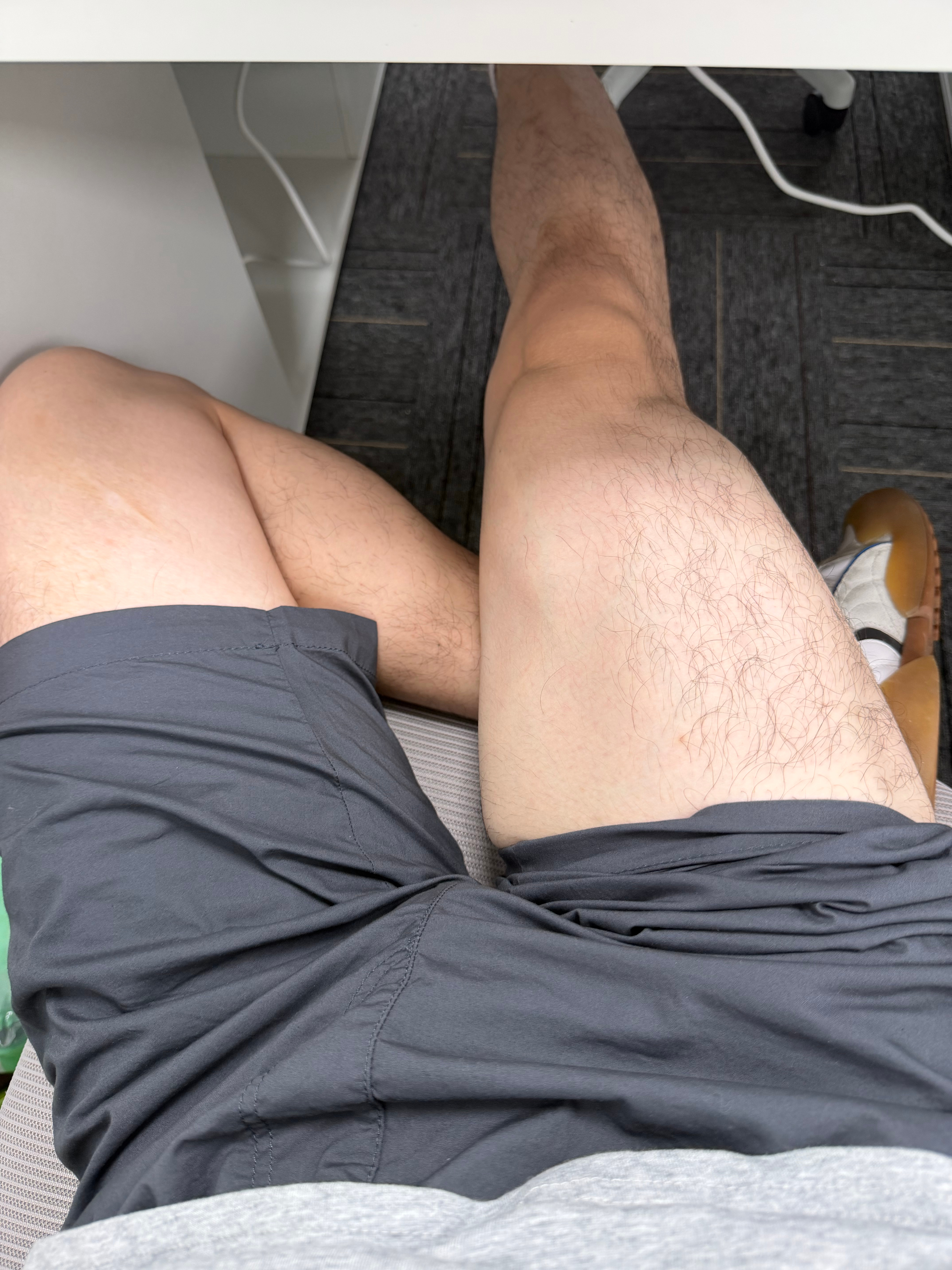 看了我的腿的人都得问一句，你是不是不练上半身 