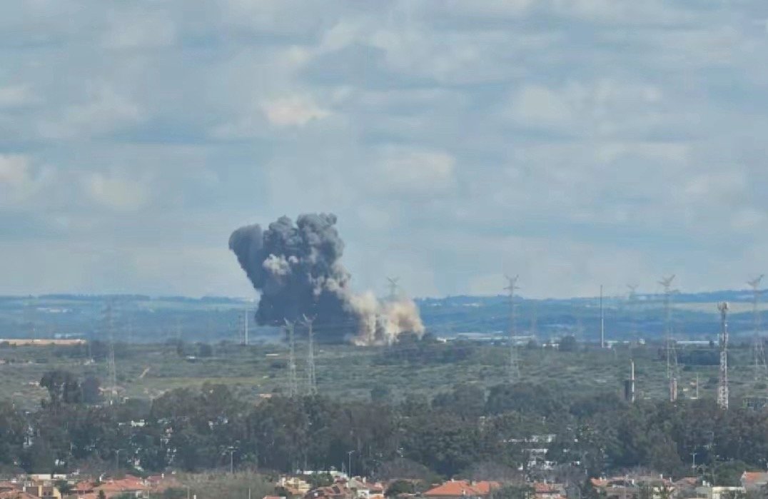 伊发动第83波攻势美以只字不提具体损失，只说“监测到导弹并拦截”，这本身就是种战