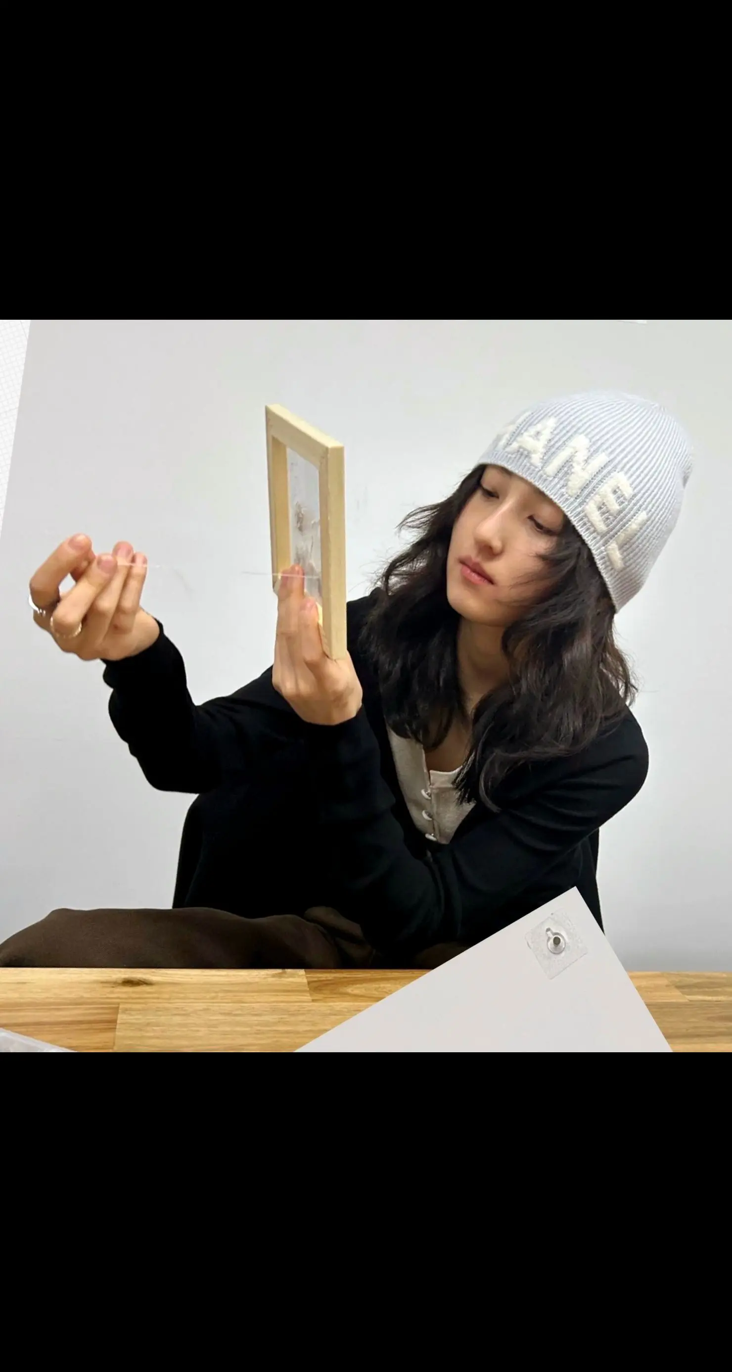 女孩子帅起来就没别人什么事了。子枫戴冷帽太好看了