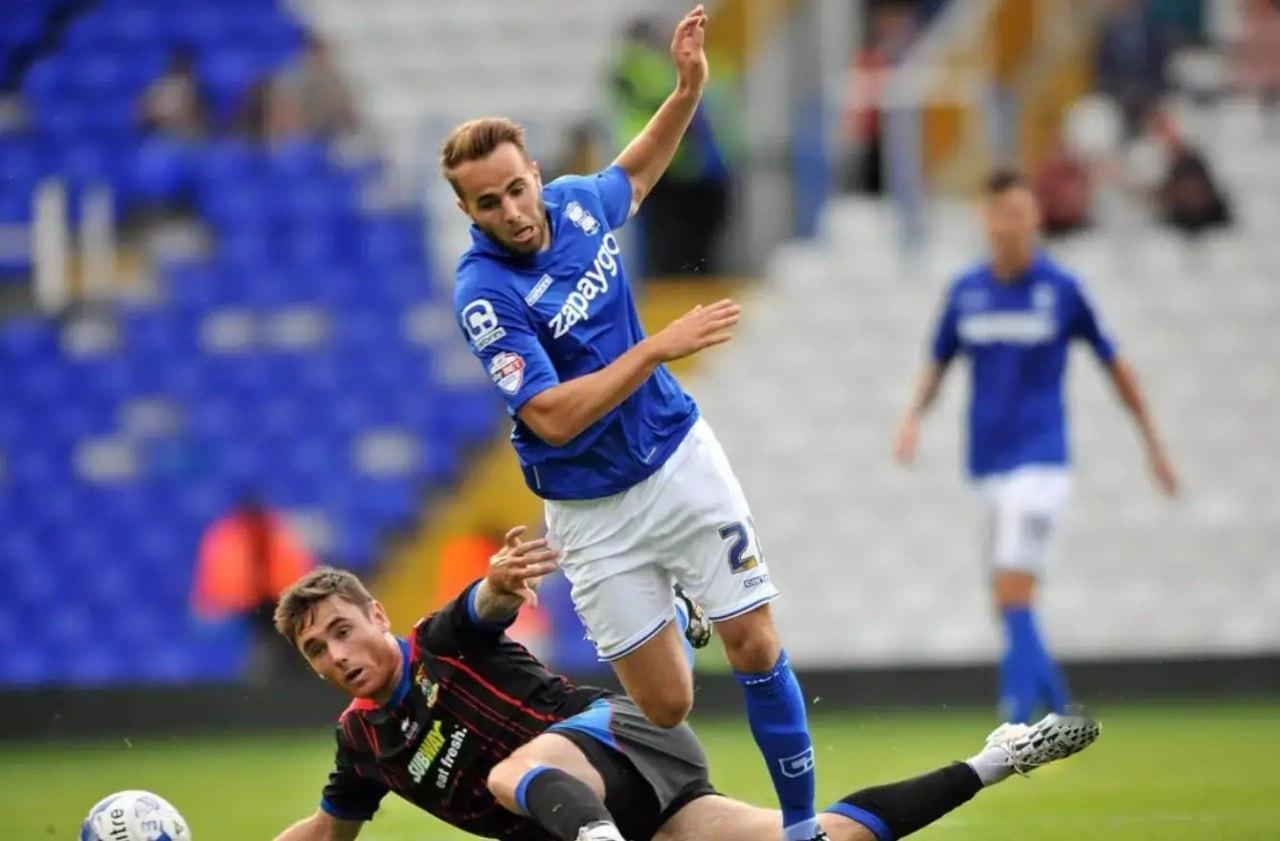 今日继续朝着好的方向出发！作品：伯明翰vs沃特福德    塞沃特福德客场表现不佳