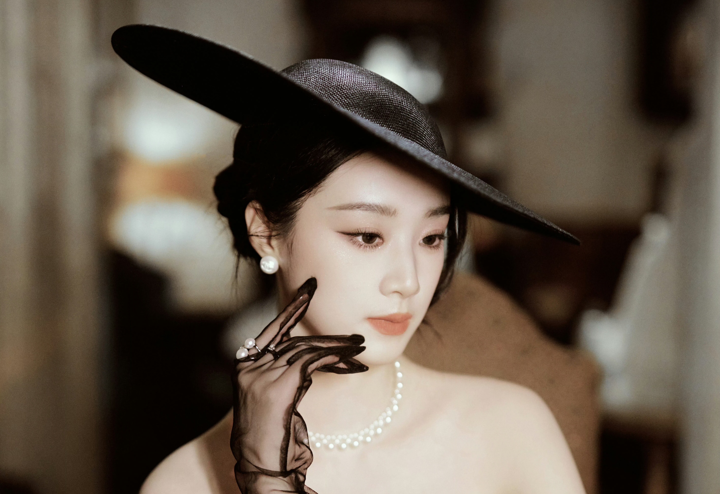 我会诚心诚意给短苏一蔡欣洋接和王小亿合作不管如何，这个姐狗我先接，不搭硬搭