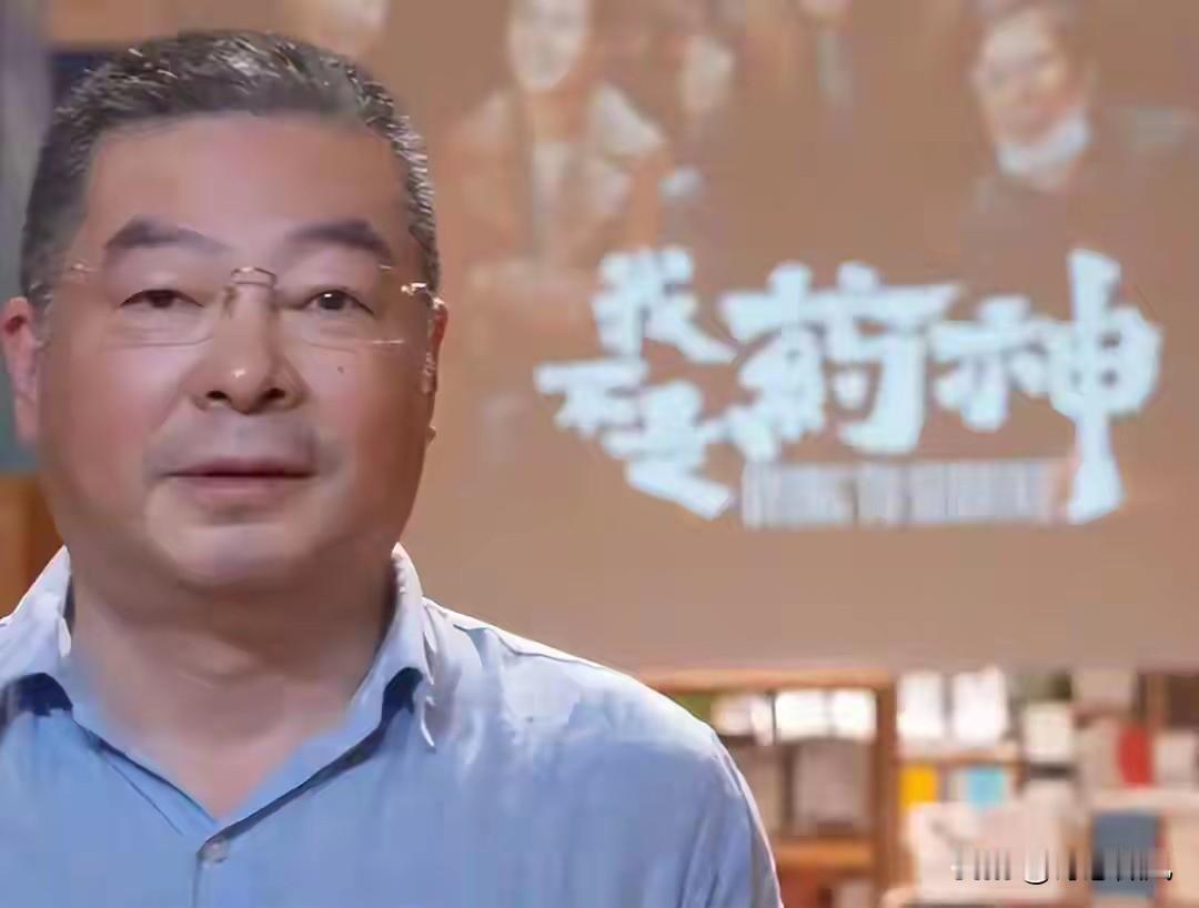 救了上千人性命，警察却把他抓入监狱，最后法律因他改变。
 
故事的主人公叫陆勇，