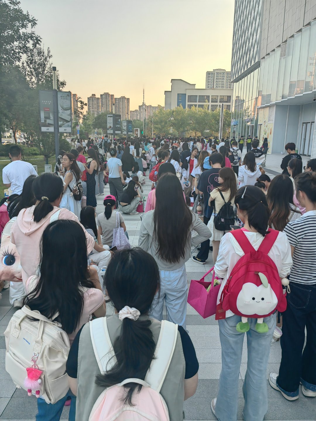 早上六点13 