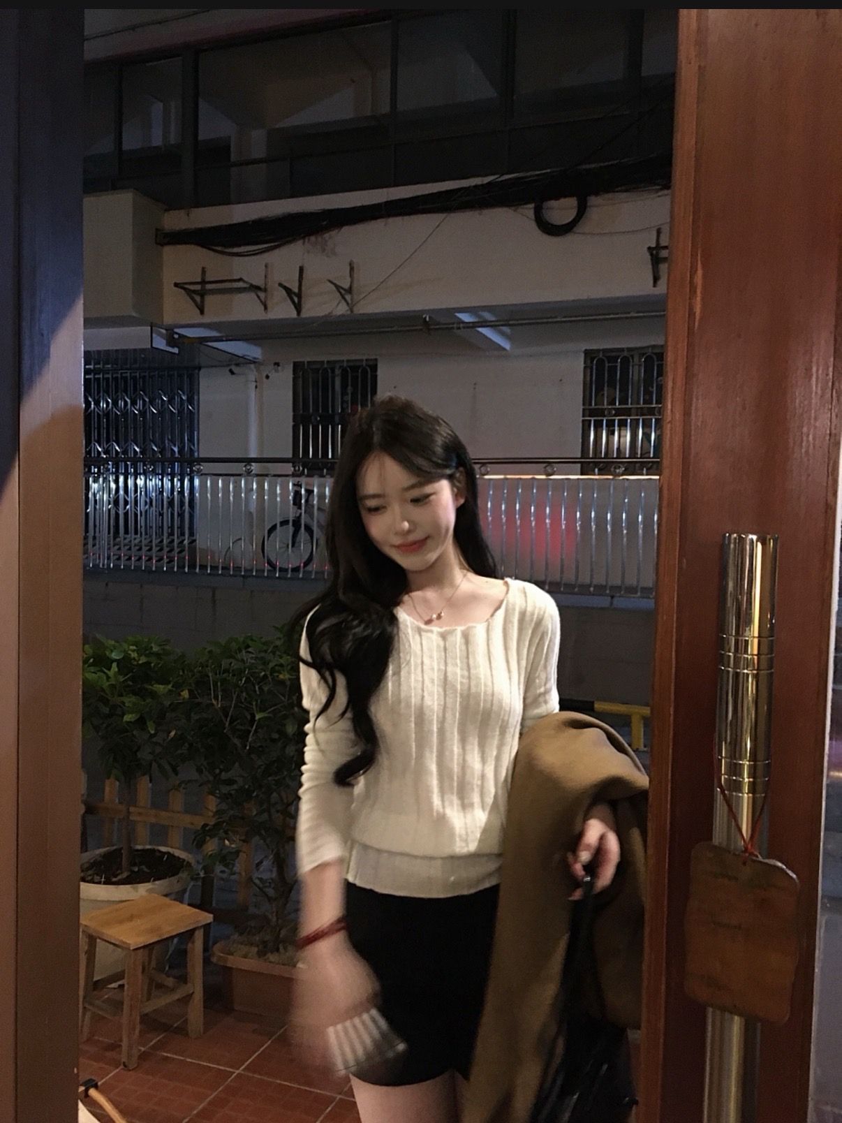 你总是盘旋 在我脑海里面，分享拍照姿势穿搭韩系 