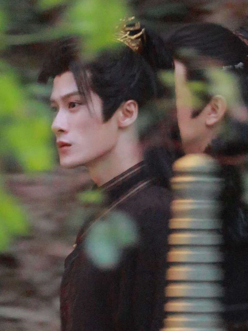 家主大人这个侧颜檀健次谢却山 /檀健次何不同舟渡