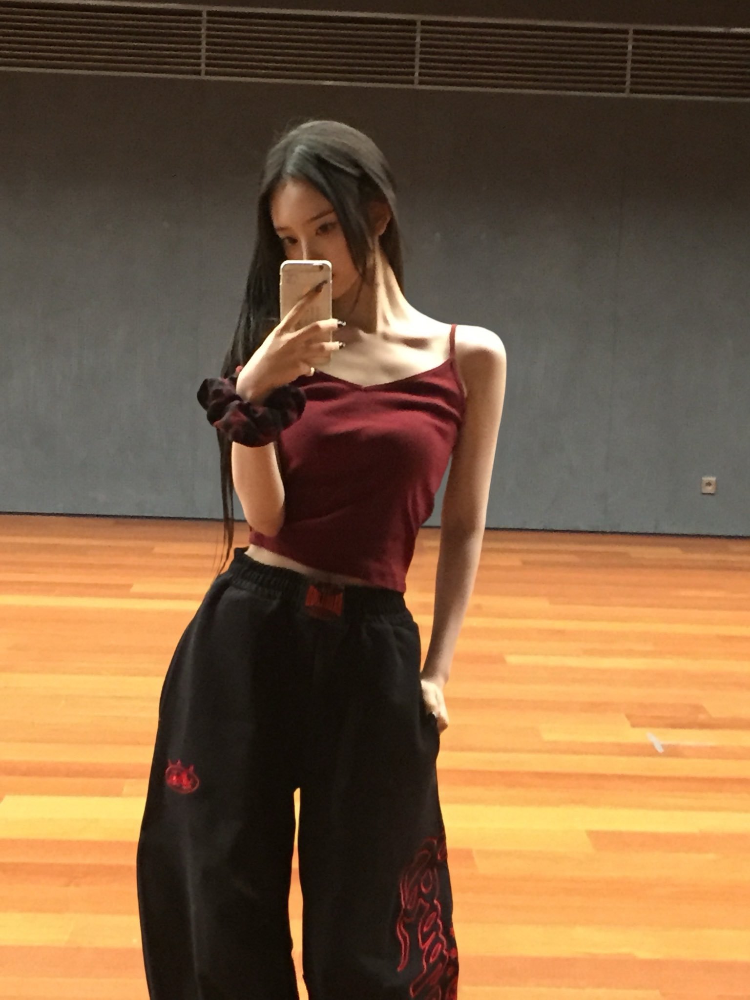 260421 KiiiKiii LEESOL李修旻 