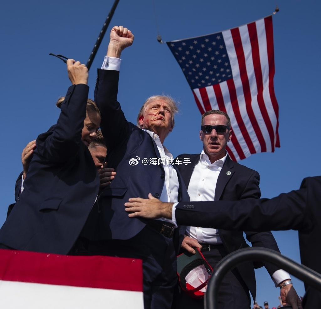 那次演讲的刺杀让没谱同志登上巅峰！！！如今美国一天几百场参与人数几百万的反战不要