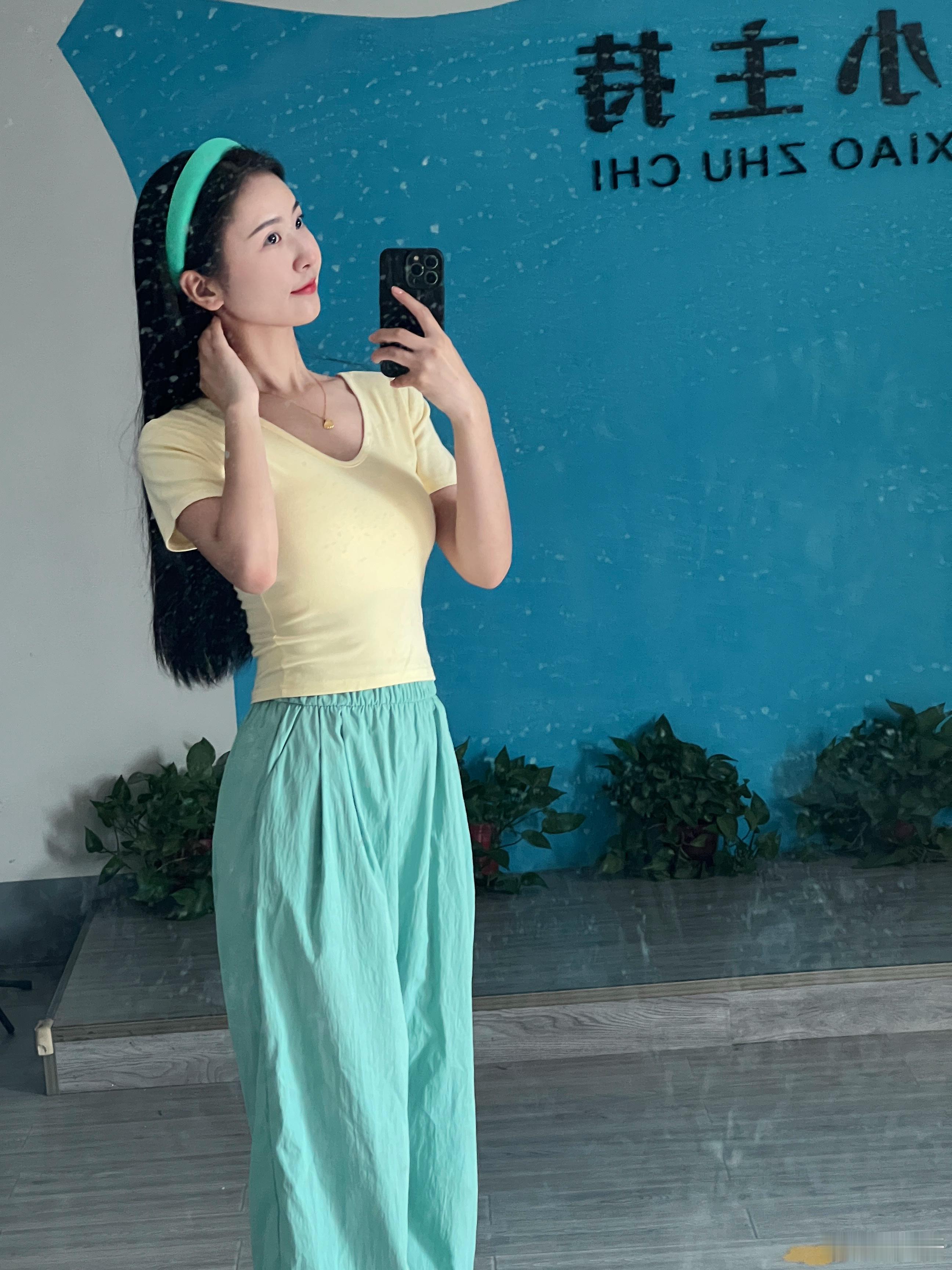 长长的头发🙊🙊🙊 ​​​