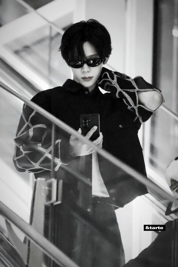 shotaro[超话]将太郎霓虹潮男这一块 ​​​