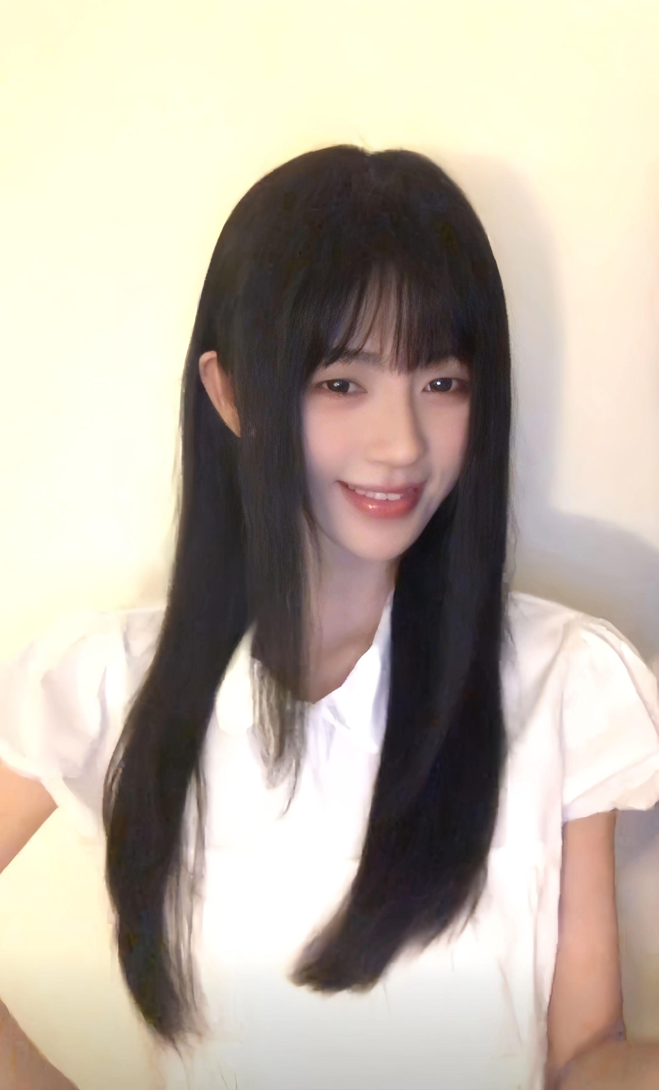 女神你这么美犯规了知道不！
