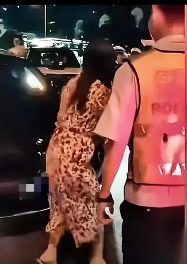 重庆这桩事

看完浑身发凉

没酒驾还能冲上街夺走两条人命？

别扯什么“豪车女