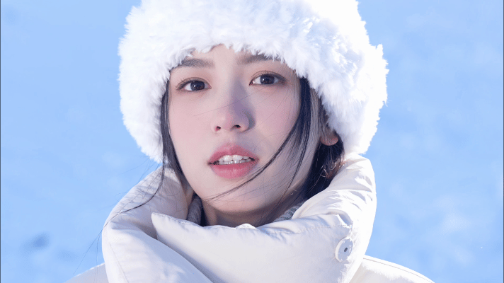 #周也再现雪场wink#雪场是会触发周也的甜美属性吧！去趟雪场就出绝美神图！如果