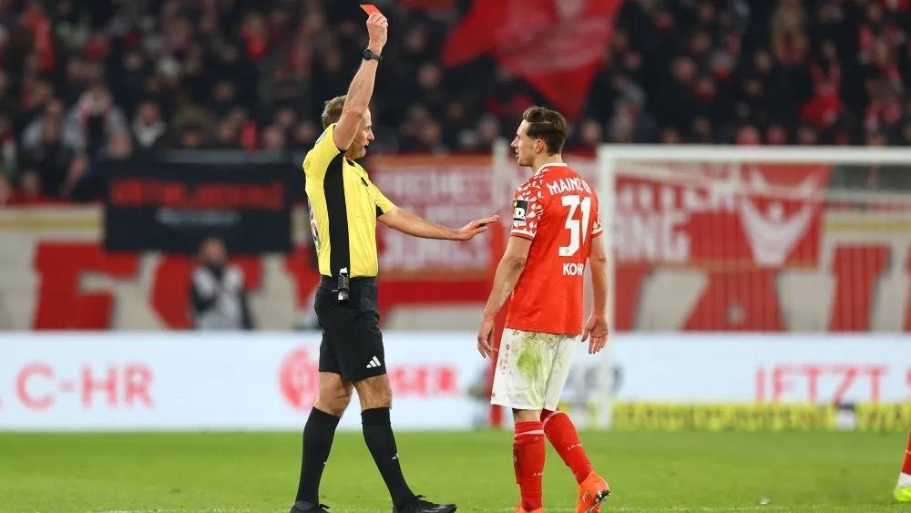 刚刚结束的德甲比赛，美因茨主场和霍芬海姆1比1战平，见证了一项纪录诞生……美因茨