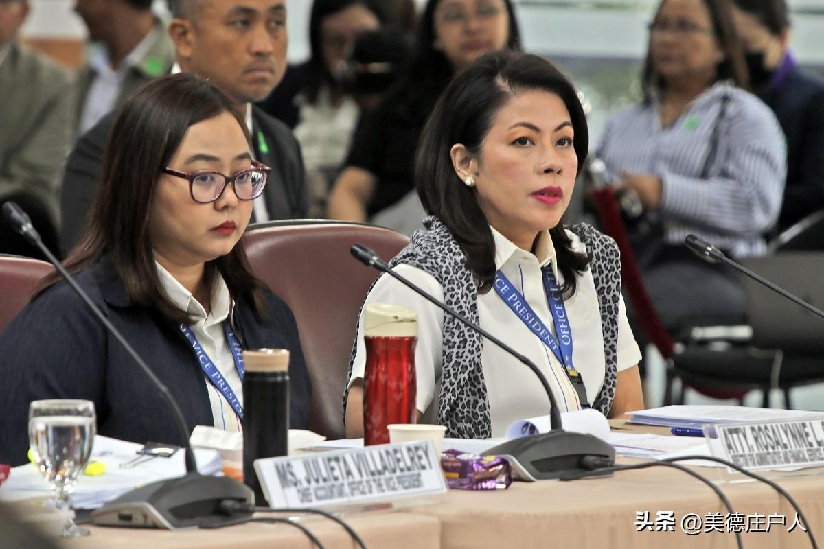 从国会拘留所到参议院证人席：萨拉20年密友今日出庭，串联弹劾两大核心线索
 
2
