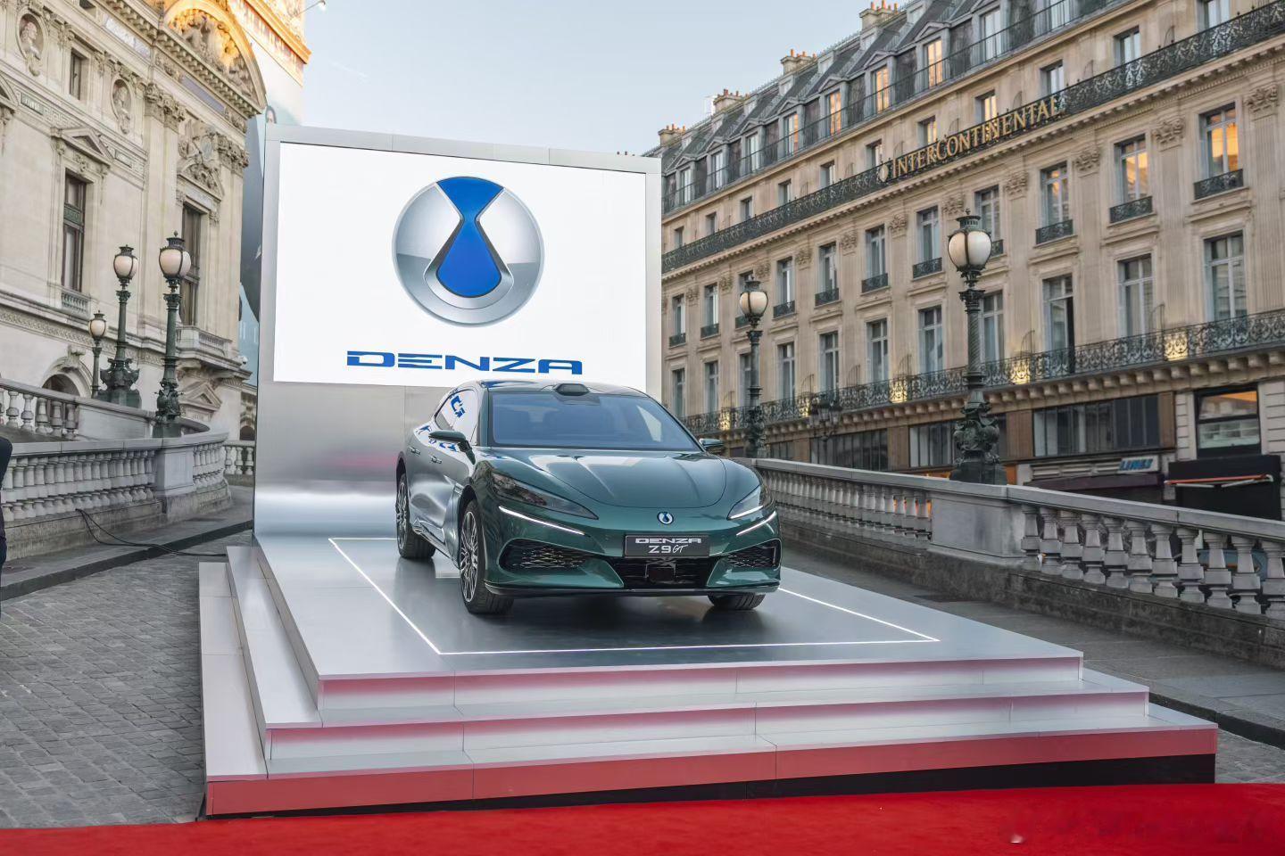 闪充欧洲！腾势Z9GT在欧洲上市售价超90万人民币，搭载第二代刀片电池和闪充，这