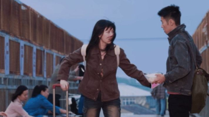 任小名考上大学隐身的名字 我真是太激动了，任小名终于考上庆州大学了，19集的努力