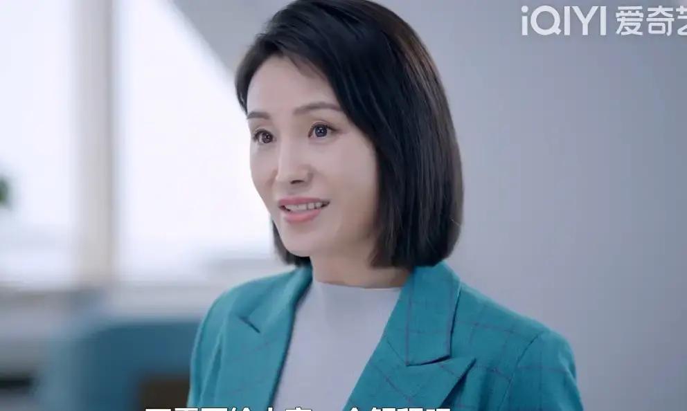 股权被卖那天，肖克明还在改图
 
老员工把股份悄悄卖给陶总，尚耀集团一夜占股51